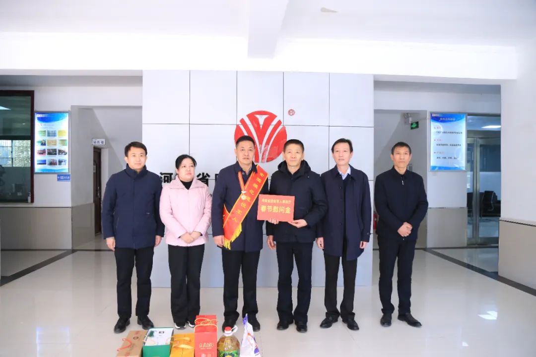 退役軍人事務(wù)廳到四通鍋爐慰問“全國模范退役軍人”馮坤