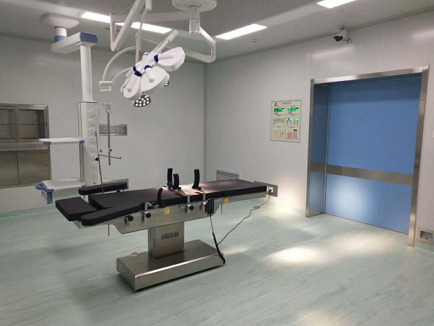 >潔凈手術(shù)室潔凈走廊及輔助用房吊頂、墻面及地面裝飾說明