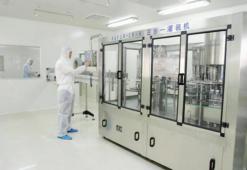 Filling workshop QS certification decontamination | beverage plants QS certification decontamination | QS certified water purification project. Drink water bottling factory workshop QS certification