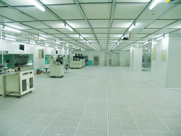 100,000 class clean room