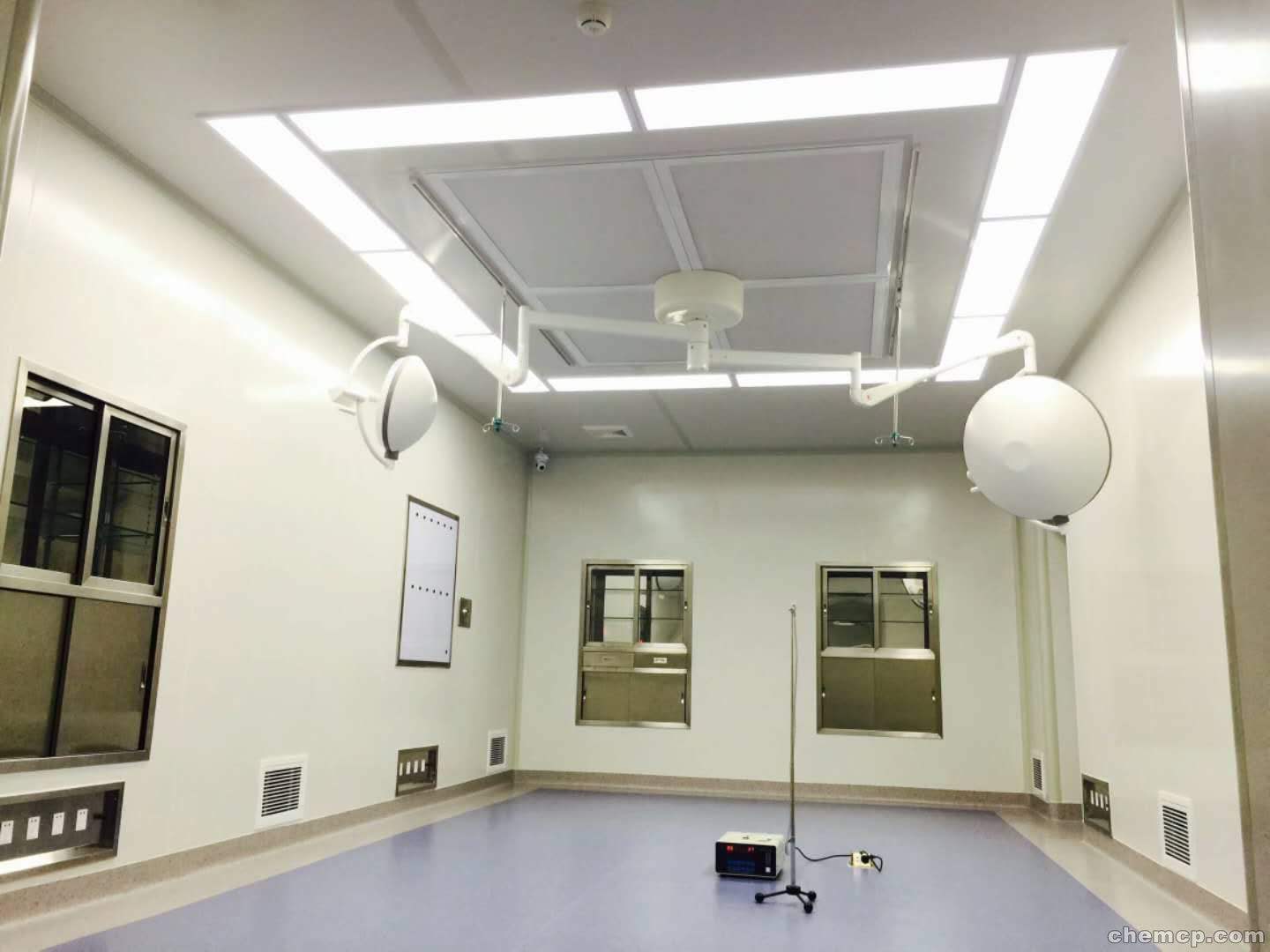 Laminar flow operating room decoration